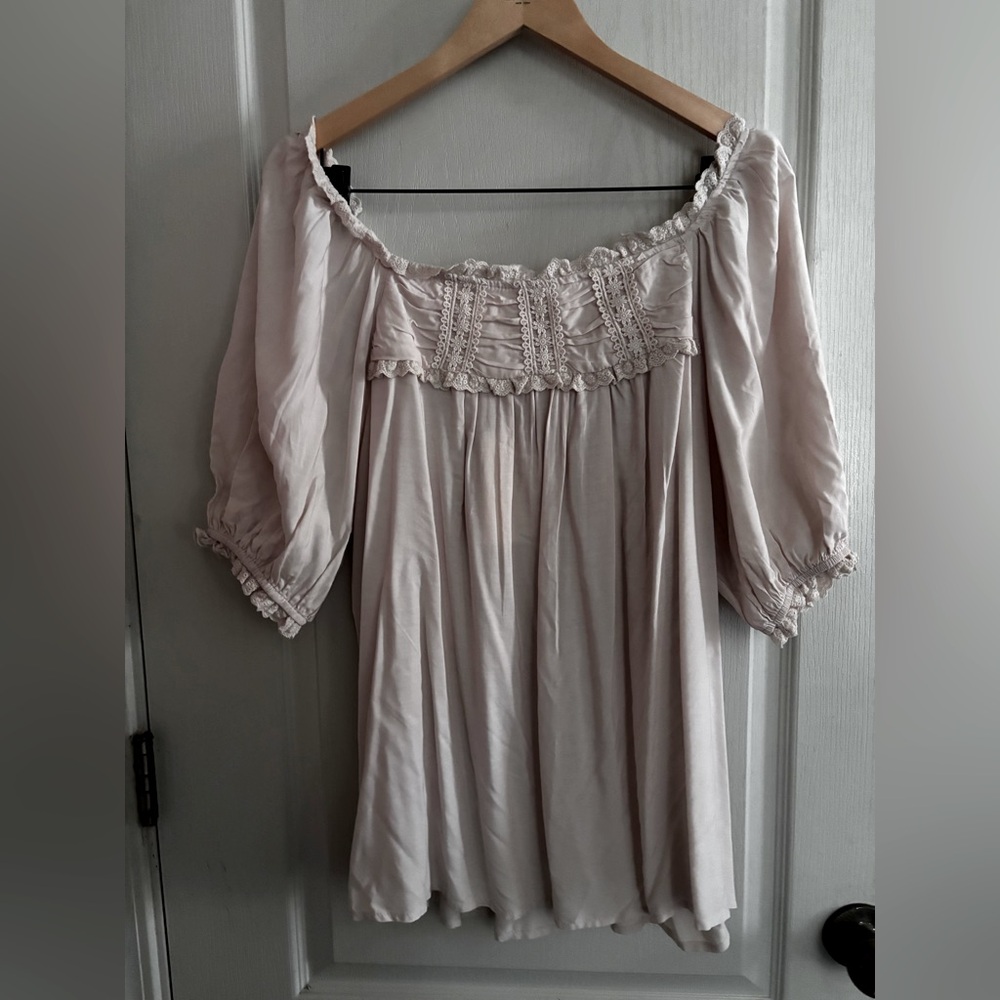Solitaire Light beige Pink Women's Blouse